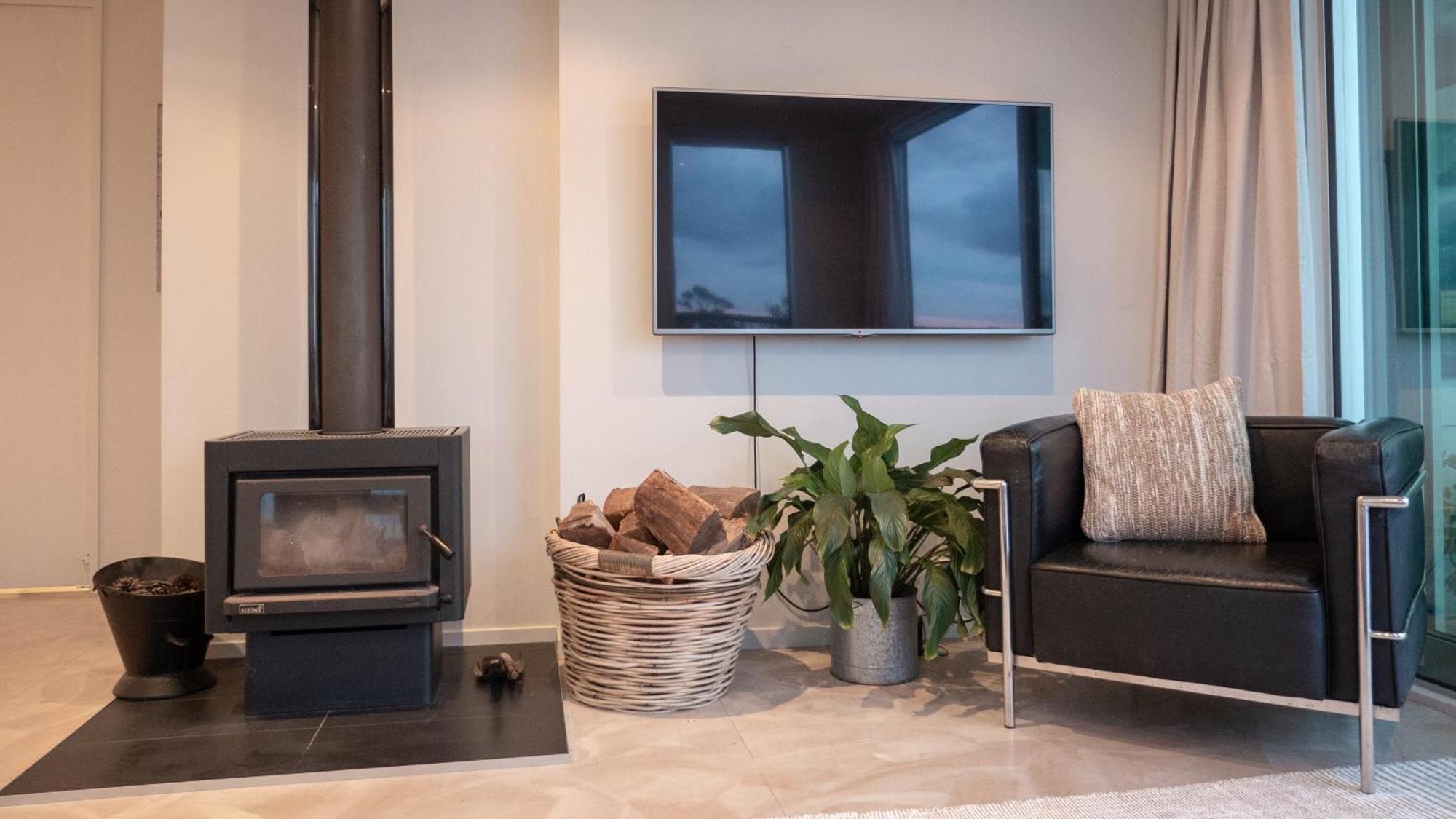 Villa Seascapes Waterfront 1 Paraparaumu Exterior foto